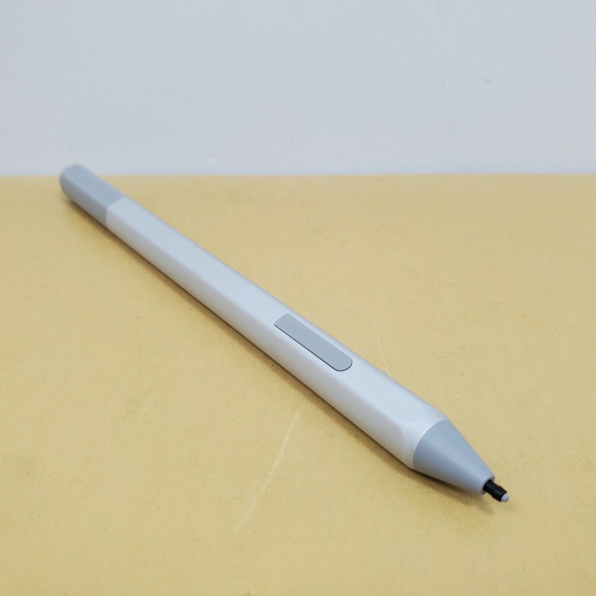 Microsoft Surface Pen Stylet Model 1776 - Image 4