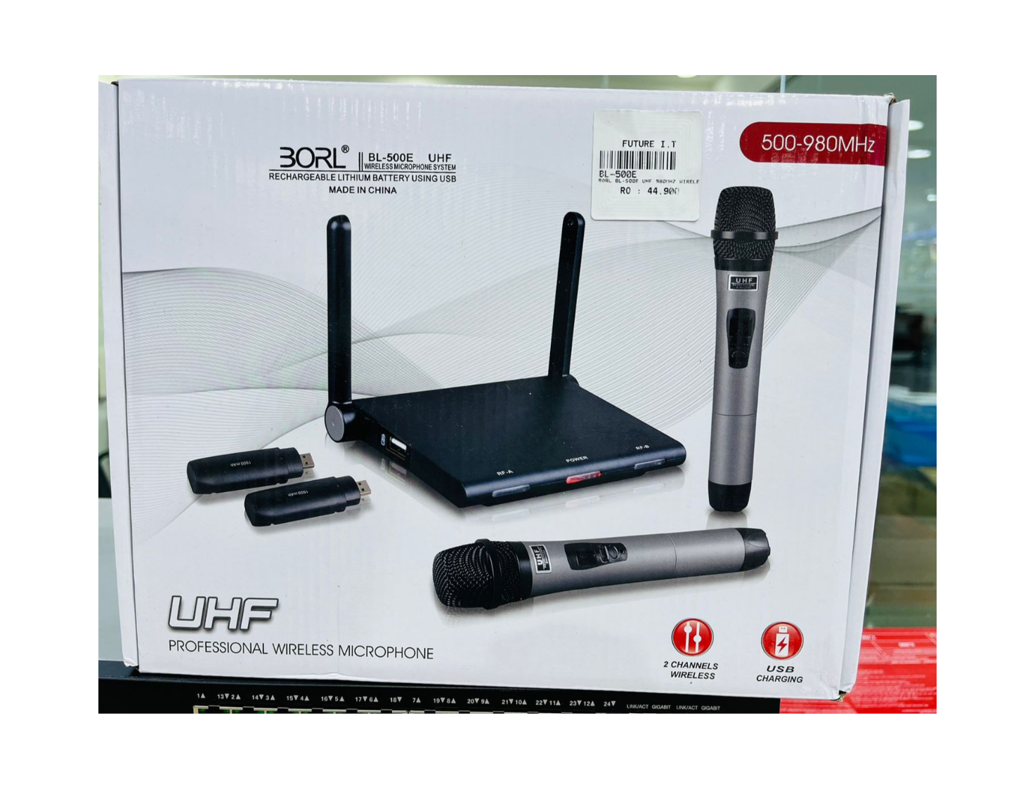 Borl BL-500E UHF Professional Wireless Microphone